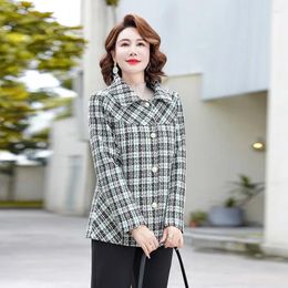 Women's Jackets Autumn Winter Woolen Coat Lapel Collar Plaid Short Outerwear Wool Female Single Breasted Tops