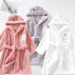 Kids Soft Pyjamas Childrens Winter Flannel Bathrobe Cartoon Cute Sleepwear Boys Girls Autumn Robes Hooded Homewear 240130