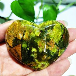 Decorative Figurines Natural Stone Green Opal Crystal Heart Cardiac Yoga Exercise Spiritual Healing Home Room Decor Feng Shui Decorations