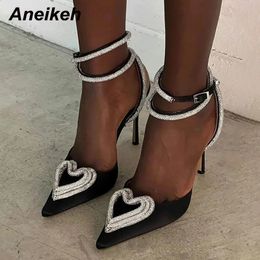 Aneikeh fashion Runway Style Glitter Rhinestones Women Pumps Crystal Heart Shape Buckle Summer Lady High Heels Party Prom Shoes 240118