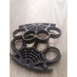 Four Finger Self-defense Buckle Tiger Hand Brace Fist Zinc Alloy Material Sturdy and Wear-resistant Spider 7WM8