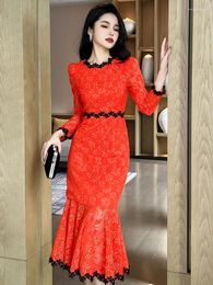 Casual Dresses 2024 Spring Elegant Vintage Midi For Women Black Lace Embroidery Flower Bubble Sleeve Fishtail Robe Party Date Vestidos