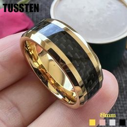 Wedding Rings Drop TUSSTEN 8MM Black Carbon Fibre Ring Classic Tungsten Band For Men Women Shiny Bevel Edges Comfort Fit