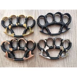 Four Finger Self-defense Buckle Tiger Hand Brace Fist Zinc Alloy Material Sturdy and Wear-resistant Designers Large Rope CNJD