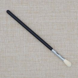 Makeup Brushes M222 Professional Handmade Soft Saikoho Goat Hair Eye Shadow Blending Brush Black Handle Cosmetic Make Up