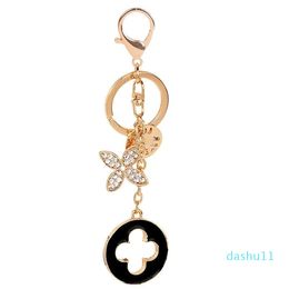 Keychains Beautiful Four-leaf Keychain Exquisite Metal Fashion Car Pendant Key Ring Women's Bag Charm Gift