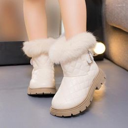 Boots 2024 Children Plush Solid Colour Girls Short Versatile Sewing Cute Warm Winter Britain PU Fashion Kids Snow