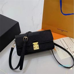 Classic Black white leather embossed Clutch wallet Lady handbags Retro messenger bags Letter designer Crossbody Leather backpacks for women