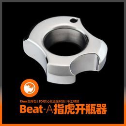 Bottle-opening Type Finger Tiger 15mm Thick Tc4 Designers Alloy Buckle Self-defense Vehicle with Broken Window Key Chain Edc FJW6