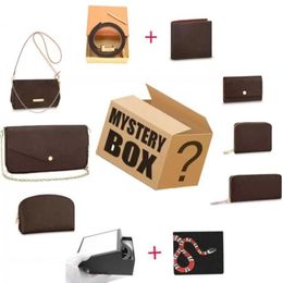 Mystery Box Mix Handbags Christmas Blind Boxes Bags Luxury Designer Bag Women Men Different Shoudler Crossbody Tote More Colours Wa255p
