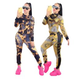 2024ss Designer Women's Two Piece Set Brand Fashion Trendy Label Women's Tracksuits J2749 Womens Autumn/Winter Fashion Leisure Rich and Noble Print Two Piece Set