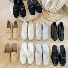 Designer Woman Loafers Shoes Fisherman Sandals Black Patent Leather Flat Triangle Metal Shoe Luxury Suede Espadrilles Casual Dress Shoes