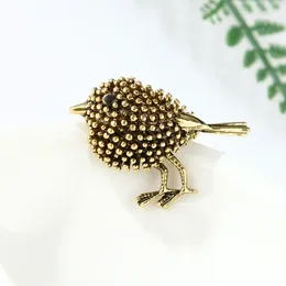 Brooches Vintage Sparrow Brooch Animal Lapel Pins High Quality Alloy Bird Designer For Women Dresses Suit Clothing Accessories