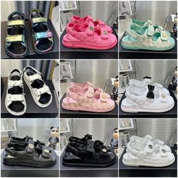 Moda Women Slides Slides Sandal Designer Fabric Peep Toe Plataforma Velcro Mule Sandal Luxury Calfskin Leather Printing Outdoor Buckle Beach Sandália Tamanho 35-41