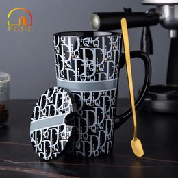Mugs HOUYUP American Creative Mug 3 Pcs Set Large Capacity Beautiful Appearance Ceramic Office Coffee Cup With Lid Spoon Gift 500ML