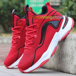 Men Running Shoes Sports Shoes Mesh Athletic Shoes Lightweight Sneakers for Men Comfortable Walking Sneakers hombres zapatillas L42