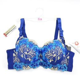 YANDW 6 Colors A B C D 70 75 80 85 bras Floral sexy push up women bra embroidery underwear lingerie cotton Elegant Quality 240201