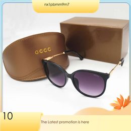 1Pcs Fashion Sunglasses Eyewear Sun Glasses Designer Mens Womens Brown Cases Black Metal Frame Dark 156