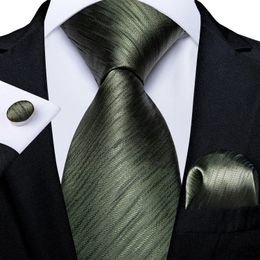 SJT7226 DiBanGu Green Solid Mens Tie 100 Silk Tie for Men Handkerchief Cufflinks Gift Tie Business Wedding Party Tie Set 240123
