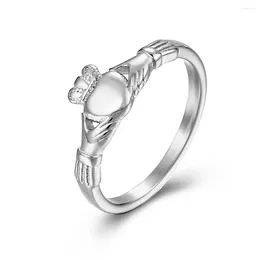 Cluster Rings Irish Claddagh Ring Stainless SteelHeart Crown Wedding Promise Band For Women Men Engagement