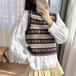 Women's Tanks 2024 Autumn And Winter Vintage Tops Round Neck Knitted Striped Geometric Pattern Pullover Vest