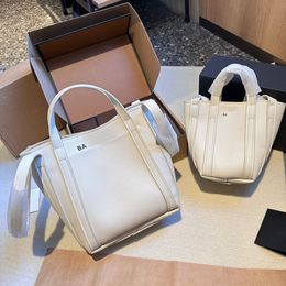 Quality Handbags Ladies Designer Tote Shopping Bags Ladies Luxury Classic Lychee Pattern Shoulder Bags Handbags Beach Bags Designer Purse
