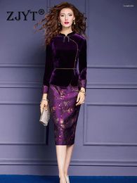 Casual Dresses ZJYT Autumn Chinese Style Floral Velvet Cheongsam For Women 2024 Elegant Long Sleeve Beading Vintage Vestidos Plus Size