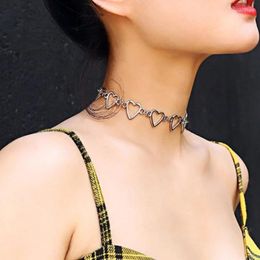 Choker Vintage Heart Necklaces Gothic Metal Hollow Connecting Neck Chain Collar Necklace Women's Egirl Cosplay Aesthetic Jewellery