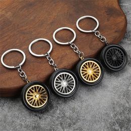 Keychains Creative Simulation Metal Tyre Keychain 3D Car Wheel Hub Key Chain Women Men Auto Decoration Gifts