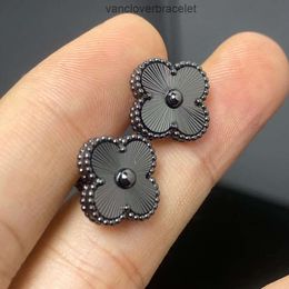 Van Clover Earrings 2024 new arrival black knight luxury clover designer earrings stud love flower cross chain choker retro vintage necklaces jewerlry for women