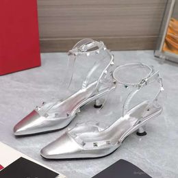 Luxury High Heel Sandals Metal Rivet Decorated Leather Ankle Buckle Luxury Designer shoes Fashion 6cm Thick High Heel Open Toe Party Slippers 100% real leather