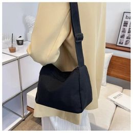 Evening Bags Japanese And Korean Version Simple Solid Colour Single Shoulder Crossbody Bag Waterproof Oxford Cloth Lightweight Couple