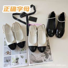 designer sandal chaneles loafer shoes Wind Shallow Mouth Colored Ballet Flat Shoes Pearl Chain Foot Bowl Buckle Strap Fashion Mary Jane Single Shoes Female