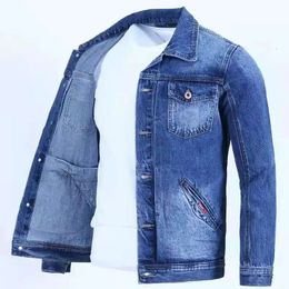 Denim Jackets Man Autumn Button Jeans Coat for Men Light Joker Fashion in Lowest Price Loose Korean Clothes Clothing 240202