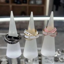 Ring Designer Ring for Woman Vivienenwestwoods Luxury Jewelry Viviane Westwood new Arrivalswestern Empress Dowager Three Rings Enamel Ring Female Fairy Wind Satu