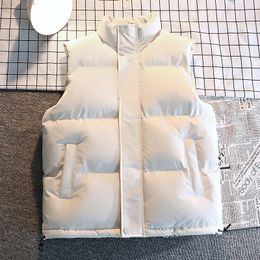 Autumn Winter White Vest Jacket Men Fashion Sleeveless Jackets Solid Color Warm Vests Thick Black Waistcoat Men Clothing 240202