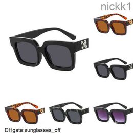 Luxury Offs White Fashion Frames Sunglasses Brand Men Women Sunglass Arrow x Frame Eyewear Trend Hip Hop Square Sunglasse Sports Travel Sun Glasses TYQZ