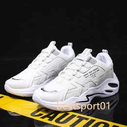 Men Skateboarding Shoes Breathable White Shoes Leisure Flats Shoes High Top Casual Sneakers Male Street Shoes Chaussure Homme B3