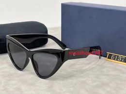 2024 New Oversize retro party Occhiali da sole da donna in acetato per donna Uomo Designer di marca Futuristico quadrato Strano per occhiali da sole UV con scatola6137