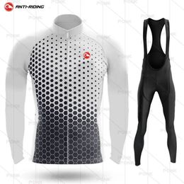 Cycling Jersey Set Winter Thermal Fleece Mens Sport Cycling Clothing MTB Bicycle Jerseys Bike Uniform Ropa De Hombre 240119