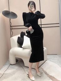 Casual Dresses Sexy Bodycon Dress Fashion Classy Ladies Party Gown Vestidos French Black Velvet Long Women Puff Sleeve Temper Elegant