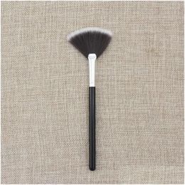 Makeup Brushes 1 Pcs Professional Fan Brush Blending Highlighter Contour Face Loose Powder Rose Gold Cosmetic Beauty Tools Drop Delive Otjk5