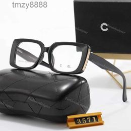 Designer Sunglasses Womens Fashion Color Block Reading Glasses Rectangular Frame with Case Gold Badge Daily Wear Sun 3571 DB66