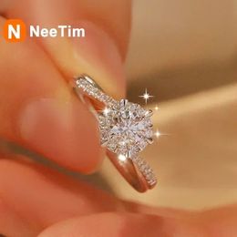 NeeTim 0.5/1CT Diamond Rings Wedding Band for Women 925 Sterling Silver Plated 18k White Gold Promise Ring Certified 240124