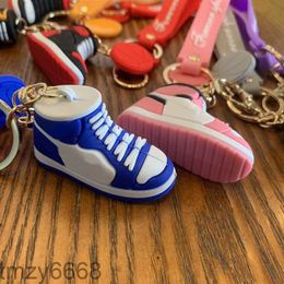 Dhl Basketball Shoes Keychains Straps 3d Stereo Sports Shoe Pvc Key Chain Pendant Car Bag Pendants Gift 8 Colors JXF7