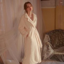 Women's Sleepwear Robe Pyjamas Cute Soft Touch Winter Shower Sexy Women Nightwear Elegant Gown Warm Bathrobe Woman