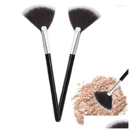 Makeup Brushes 1 Pcs Professional Fan Brush Blending Highlighter Contour Face Loose Powder Rose Gold Cosmetic Beauty Tools Drop Delive Otuga