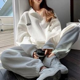 Women Clothing Sets Half Zipper SweatshirtsPants 2Pcs Suits Winter Thicken Warm Outfits Solid Colour Female Casual Tracksuit 240123