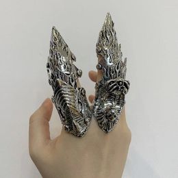 Cluster Rings AOMU 2024 Punk Vintage Full Finger Knuckle Armour Ring For Men Women Gothic Rock Metal Claw Cospaly Jewellery