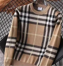 Designer sweater hoodie Men's sweater Long sleeve pullover Black plaid casual sports spring and fall sweater knitting Coats Size S-3XL